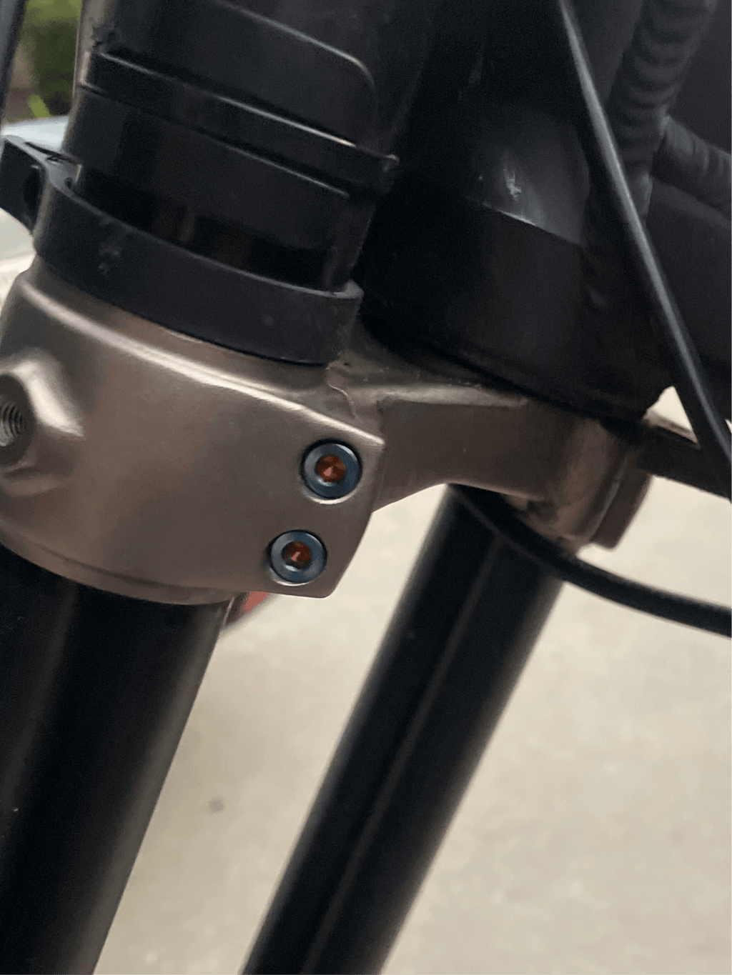 Surron Fork Triple clamp titanium