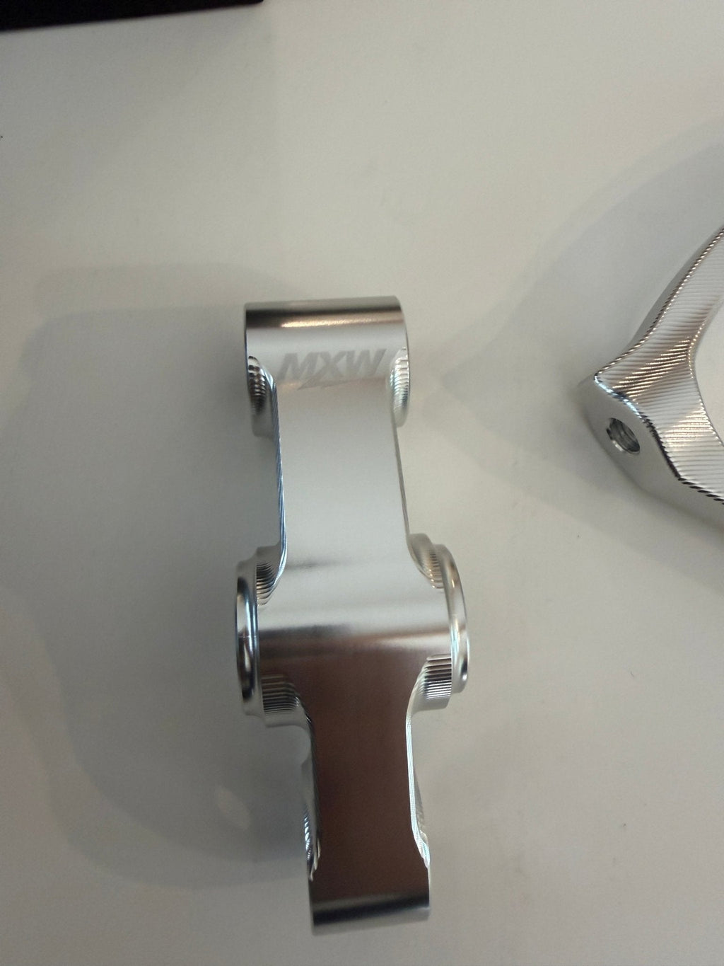Surron Ultra Bee Triangle and Linkage